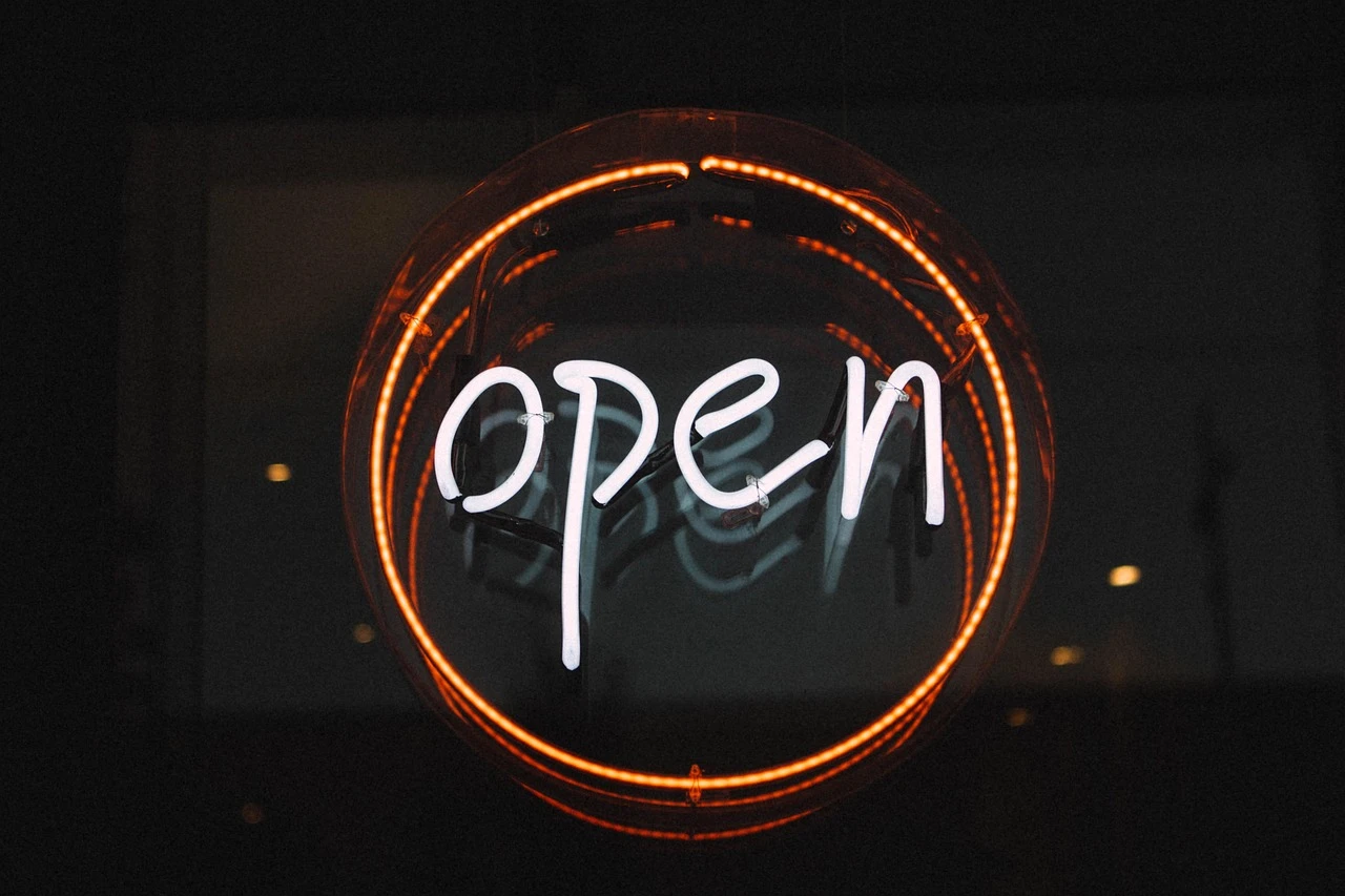 pannello espositore riposizionabile segnaletico e informativo